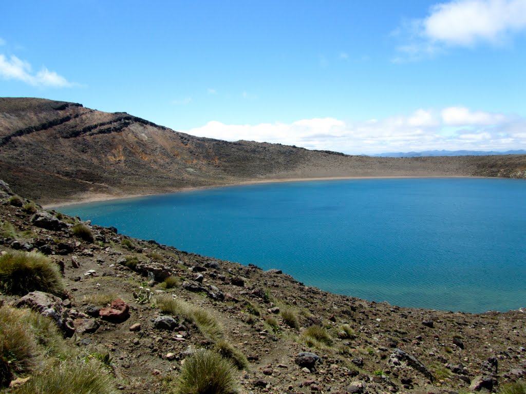 Tongariro Alpine Crossing / Blue Lake by Melanie L.