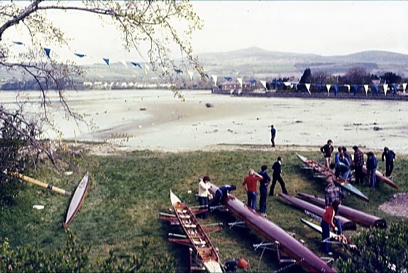 Ruderwettbewerb in Dungarvan (Irland 1979) by Klaus Metzger