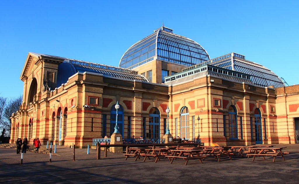 Alexandra palace by v_grechaninov