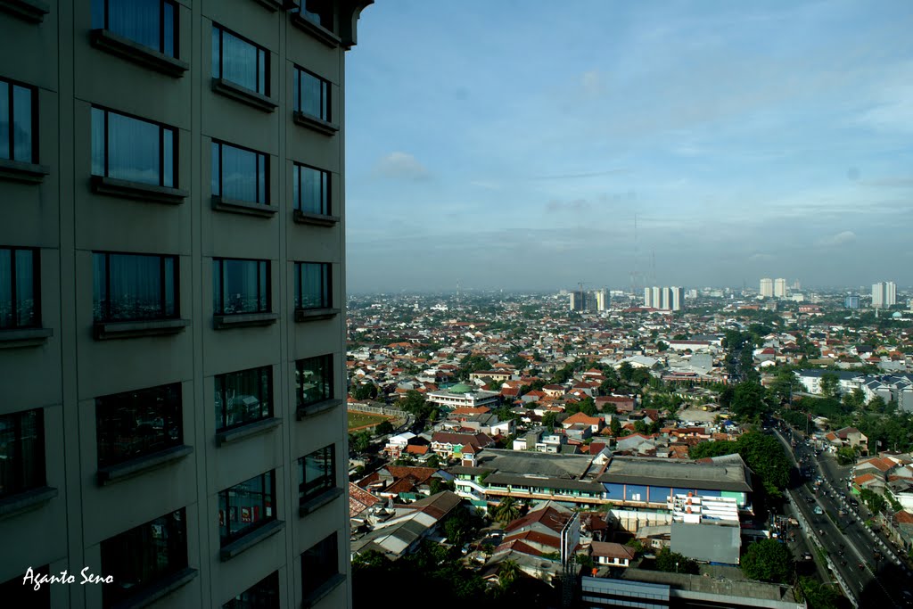 View from room 1820 Menara Peninsula Hotel by Aganto Seno