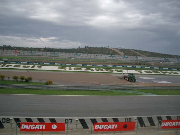 Circuit Ricardo Tormo (Cheste) by xavikai