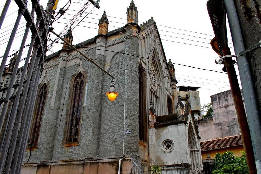 Luz, igreja episcopal brasileira, santa teresa by crystjan