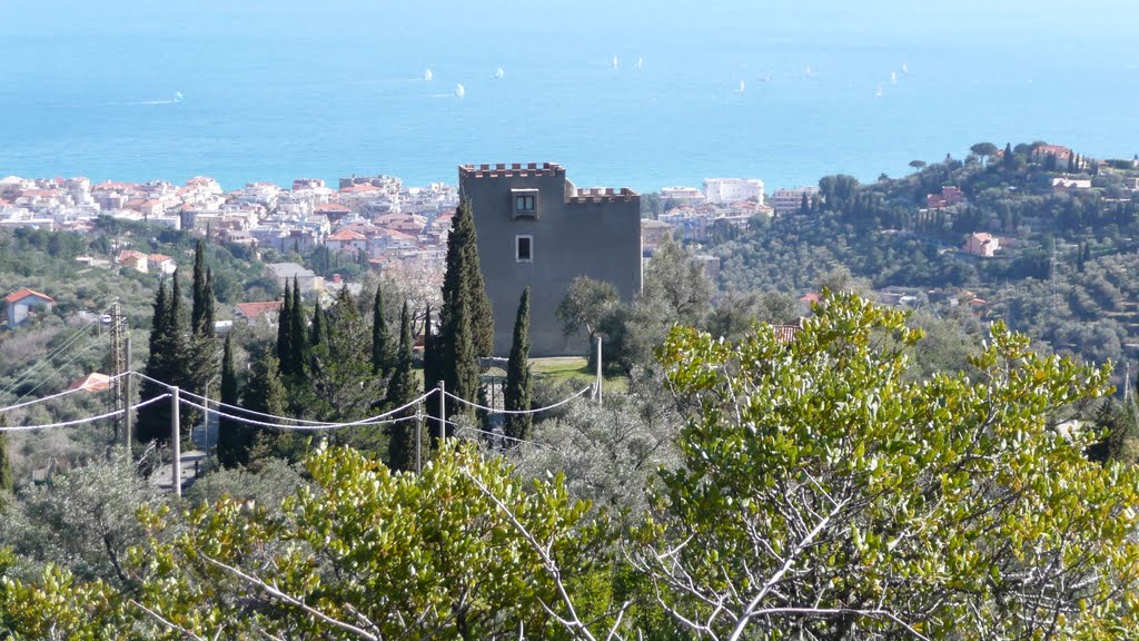 Alassio e Torre Cazzulini by giancamonty 42