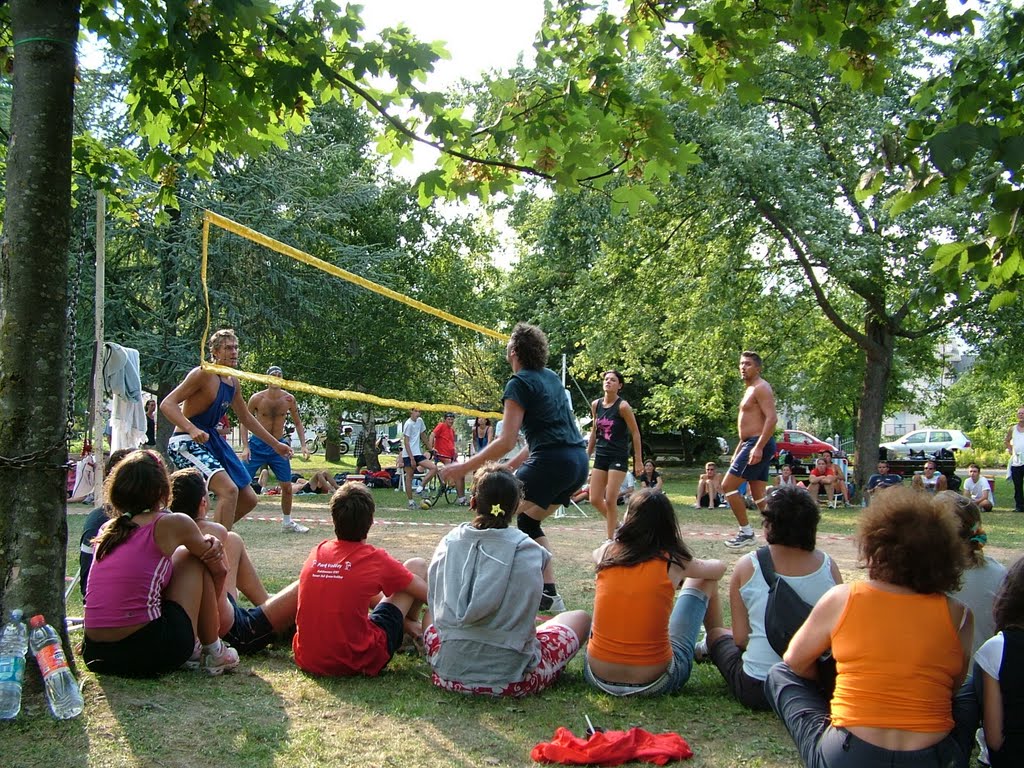 Volley in Central Park Caldonazzo by crosnobol