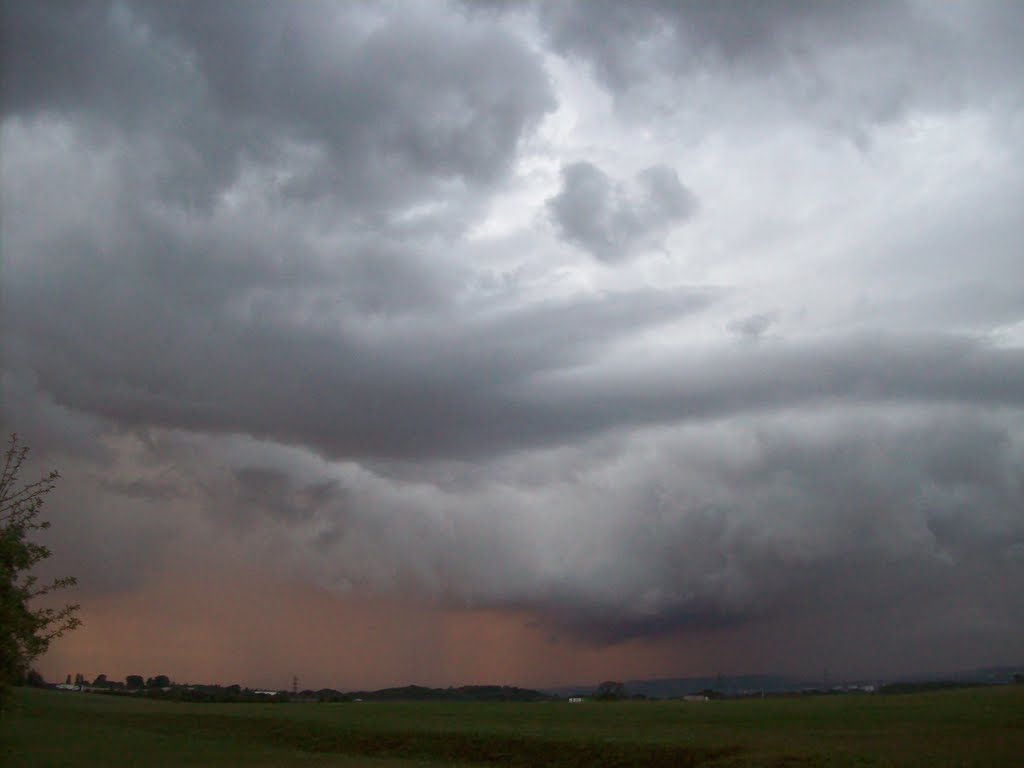 Thunder by Keith Bentham