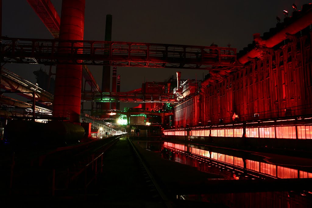 Zeche Zollverein by Visionhunter