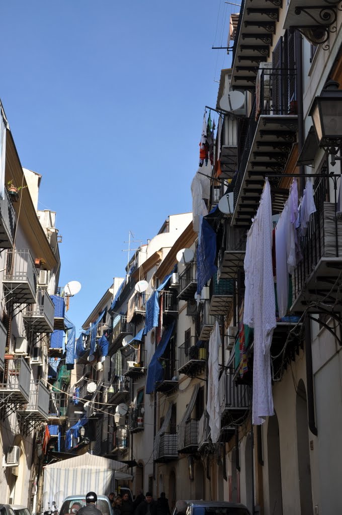 Via Porta Carini al Capo, Palermo. by Pina e Nicola in Sicilia