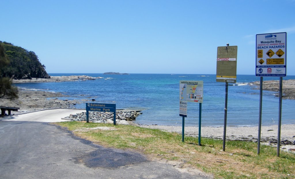 Mosquito Bay Boat Ramp by Alan Farlow