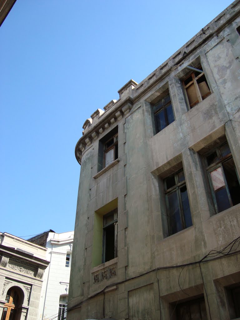 Edificio del barrio concha y toro by currutiab