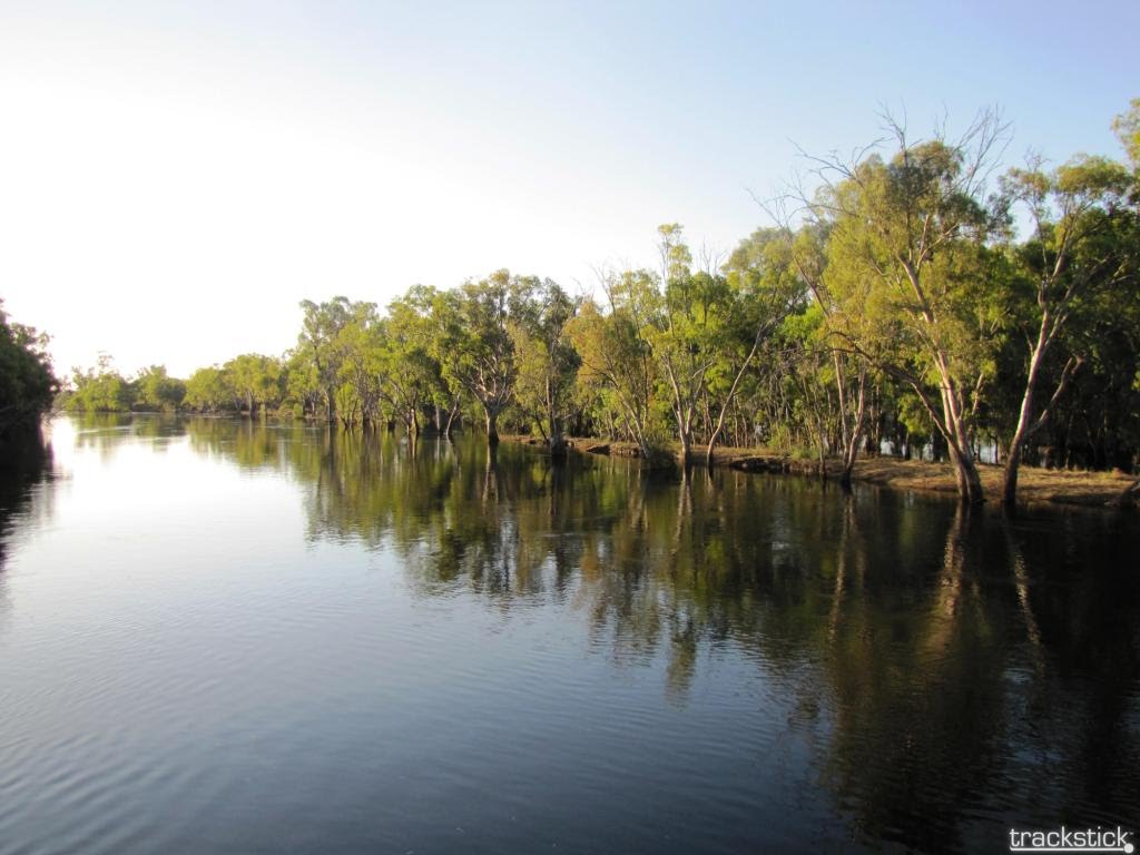 Bidgee reflections late arfternoon, Hay by Luke Johnston