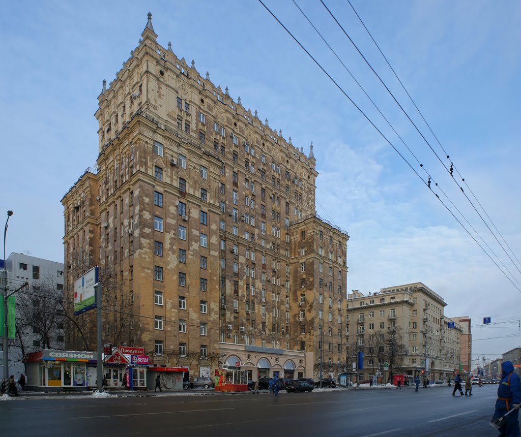 Meshchansky District, Moscow, Russia by Yuri Sedunov