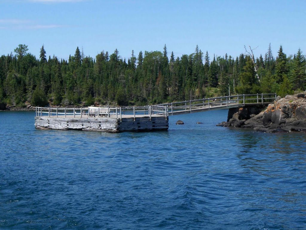 America Dock, GLCT by Robert Maihofer, Great Lakes Casual Traveler