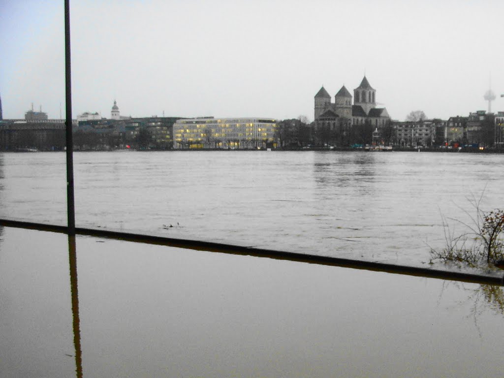 KÖLN_HOCHWASSER by linnikig