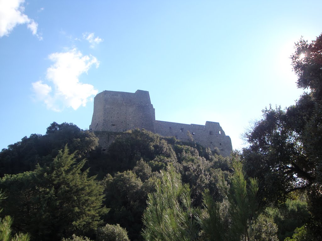 Castello di Arechi by Geo S