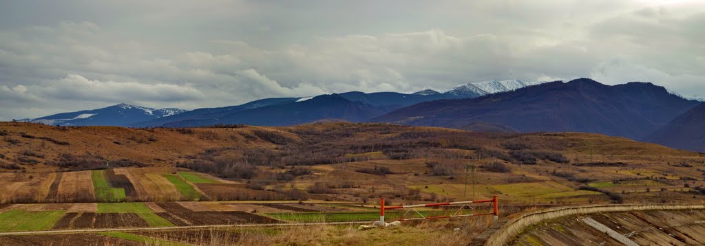 Munţii Retezat de lângă Lacul Ostrov by Gabri3l