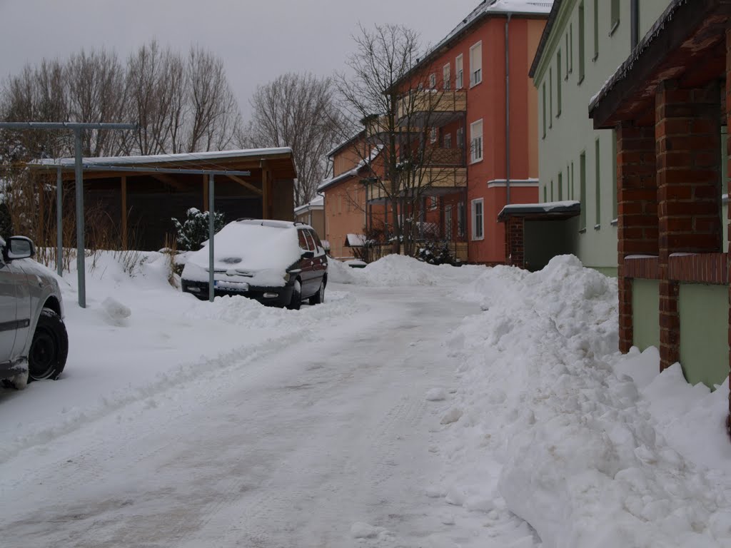 Winterhof in der Weitzgrunder Straße Bad Belzig by RainerPausB