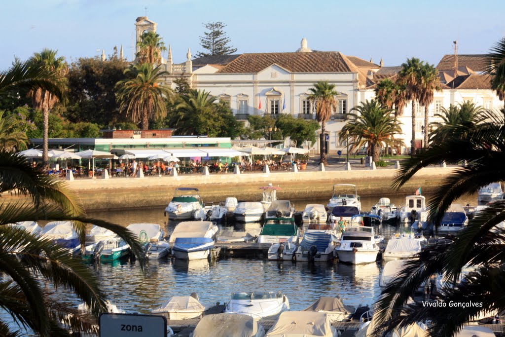 Marina de Faro vista do Hotel Eva by Vivaldo Gonçalves