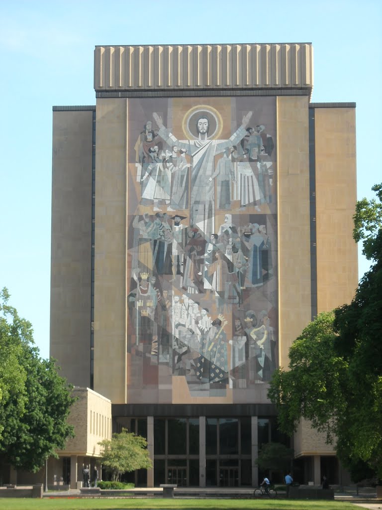 Touchdown Jesus by DR_Foucault