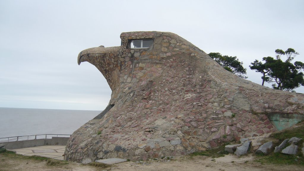 El Aguila de Atlantida by josabo