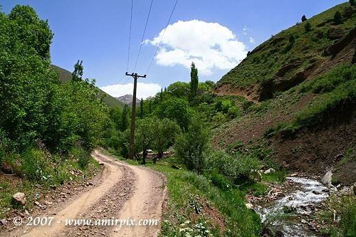 Kashgun Village by amirpix