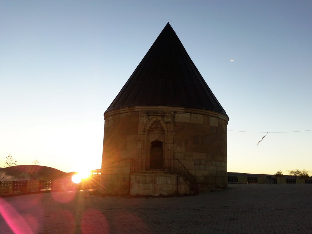 EKİM 2010 BAYBURT-Şehit Osman dan Gün Batımı 1 by Gokhan CAY