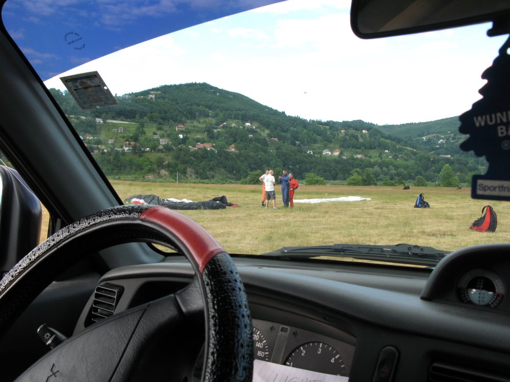 Paragliding in Mojkovac by Ivan Martinetti