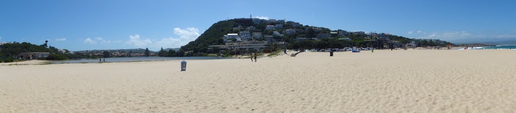 Plettenberg bay, south africa by Roy Partington