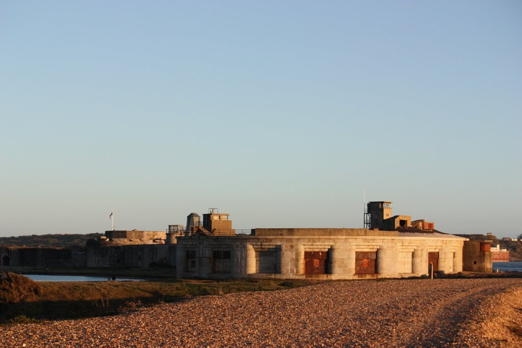 Hurst Castle by dodgement43