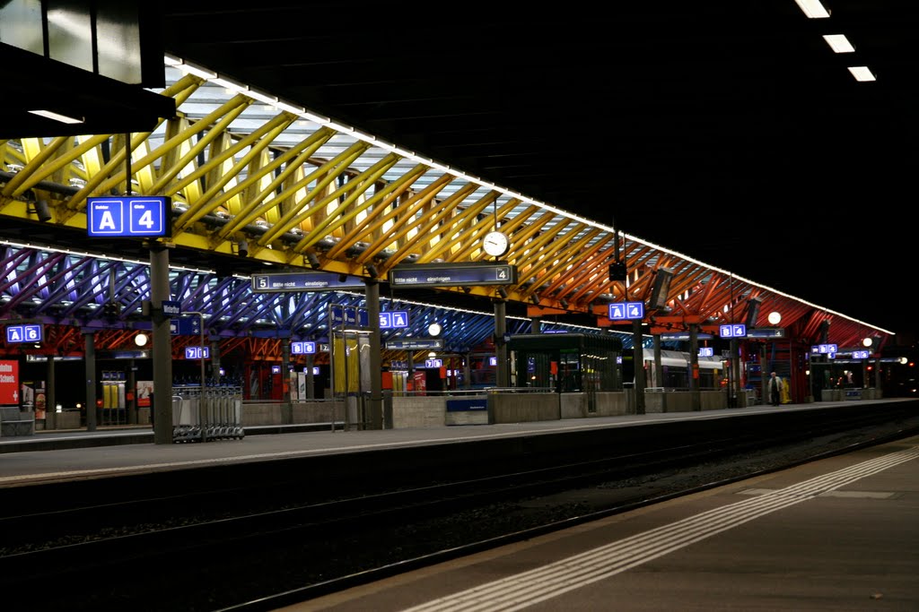 Bahnhof Winterthur by aj1575