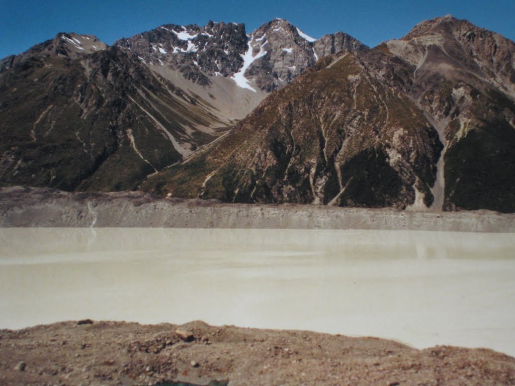 Mackenzie District, Canterbury, New Zealand by kontra1