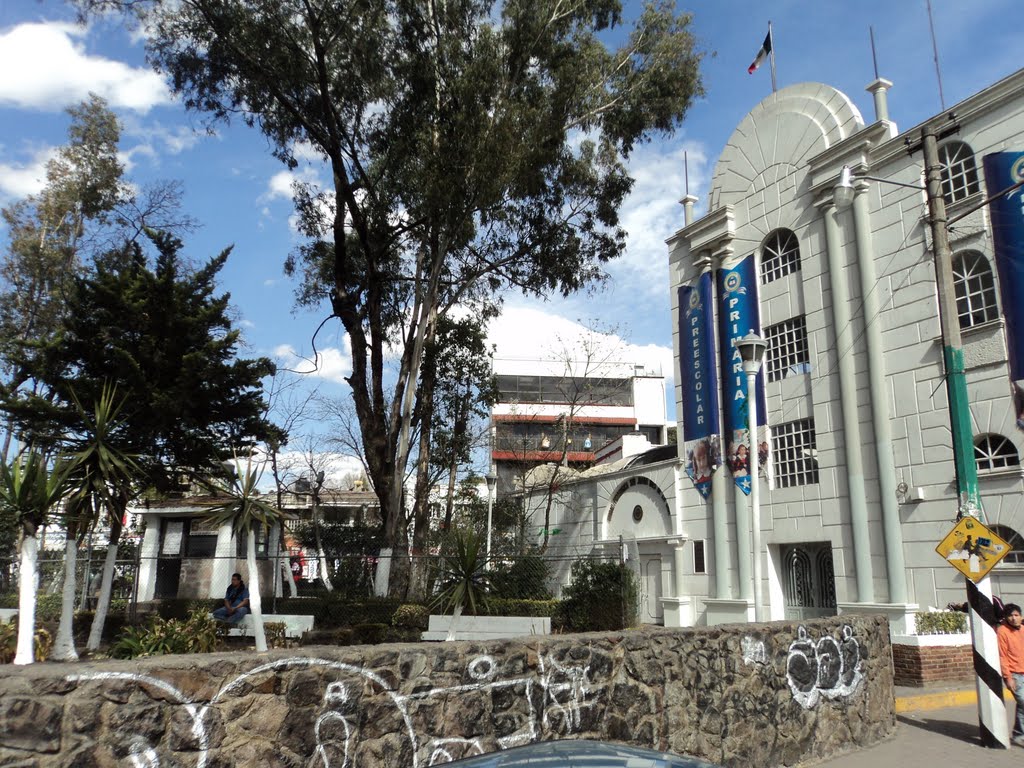 PLAZA DE SAN PEDRO by domingo arriaga nabor