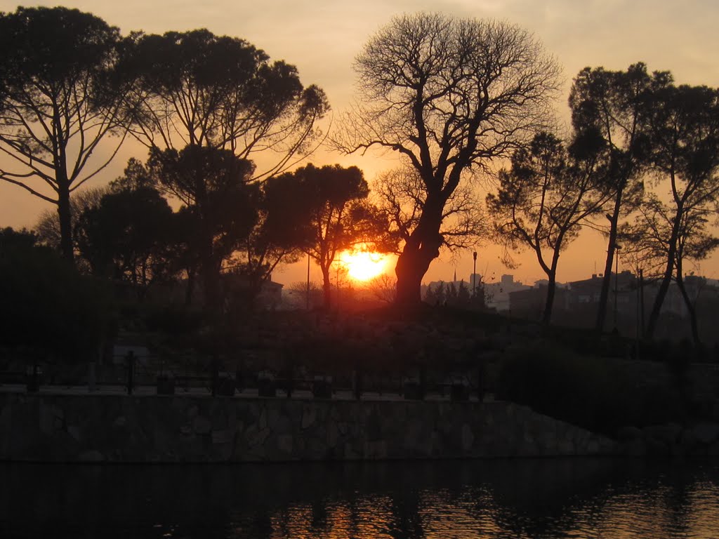 Balıkesir park, Sunset-Turkey by Mehmet baş