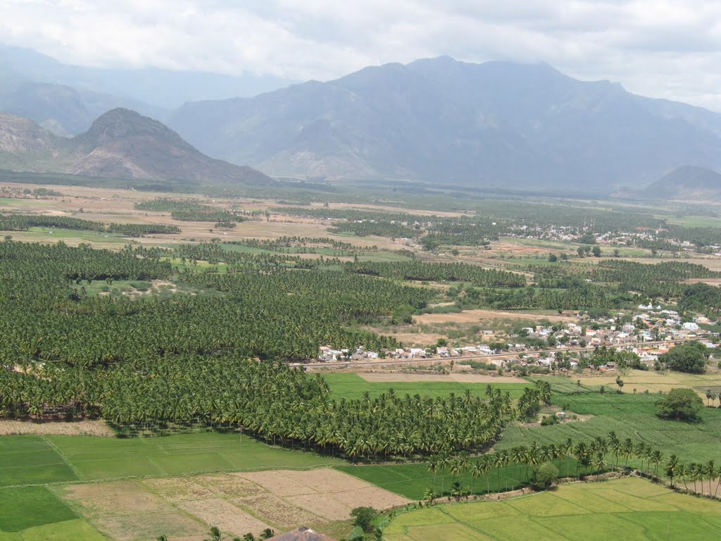 View of hills from palani by srinivastunikoju ©