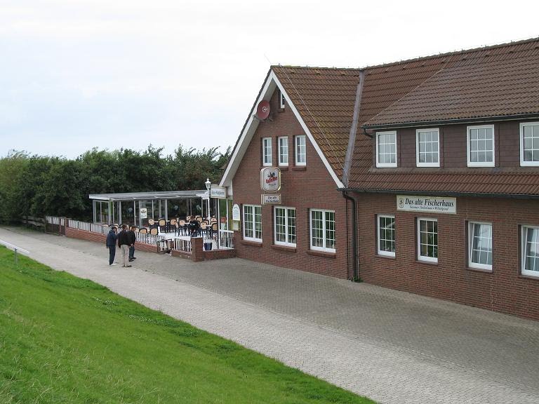 Restaurant "Das alte Fischerhaus" auf Neuwerk, Deutschland by iga kwiak