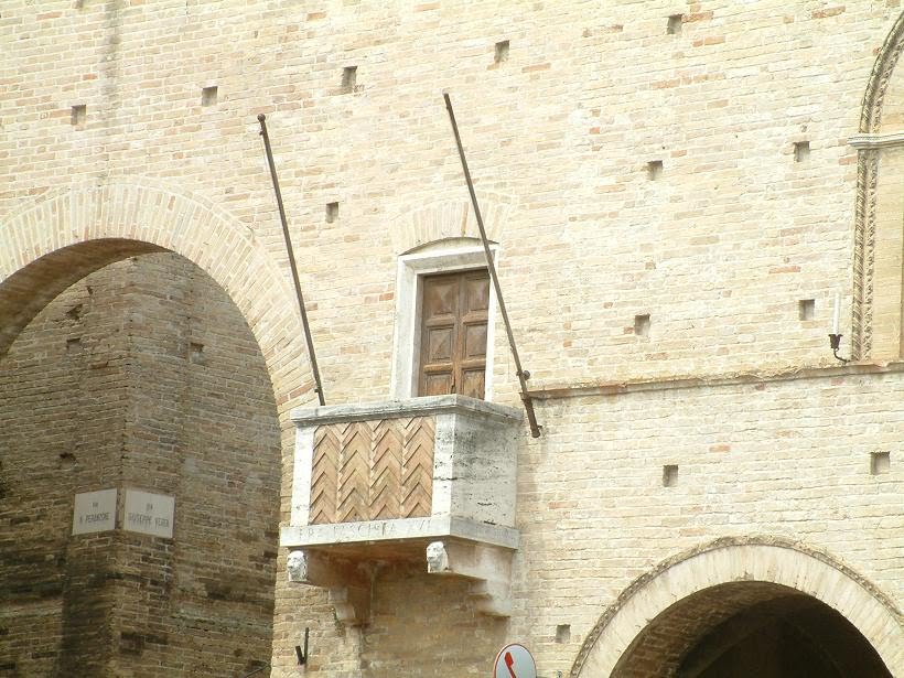 Central square of Montecassiano : the lawer window . by duca d'Acquia