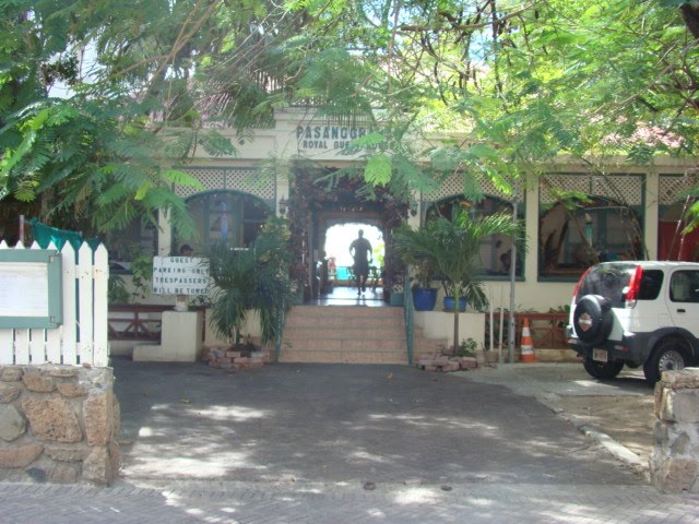 Hotel más antigua de Sint Maarten by Werner Hoffmann