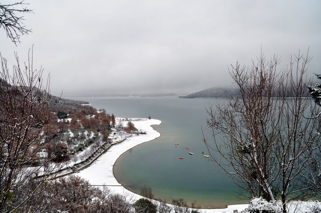 PLAGE DE NEIGE SAINTE CROIX DU VERDON by suzy untel