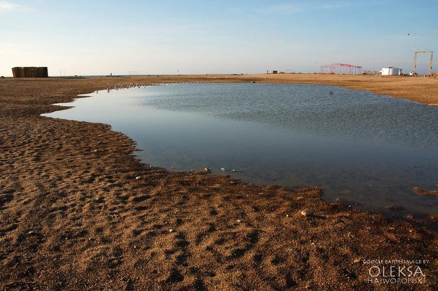 Small lake on the Liubymivka beach by Oleksa Haiworonski