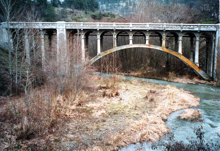 Mosier Creek Bridge by bridgink