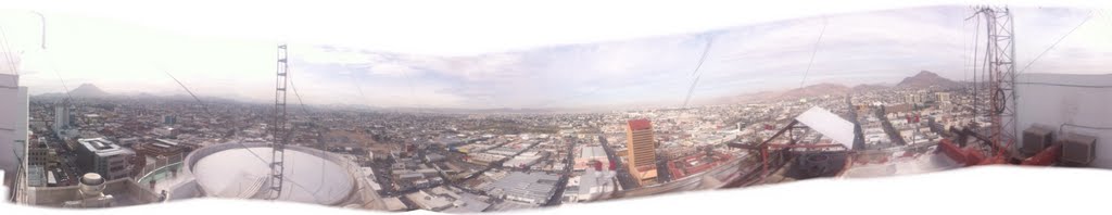 Vista Panorámica de Chihuahua desde el Edificio mas alto by HugoRené