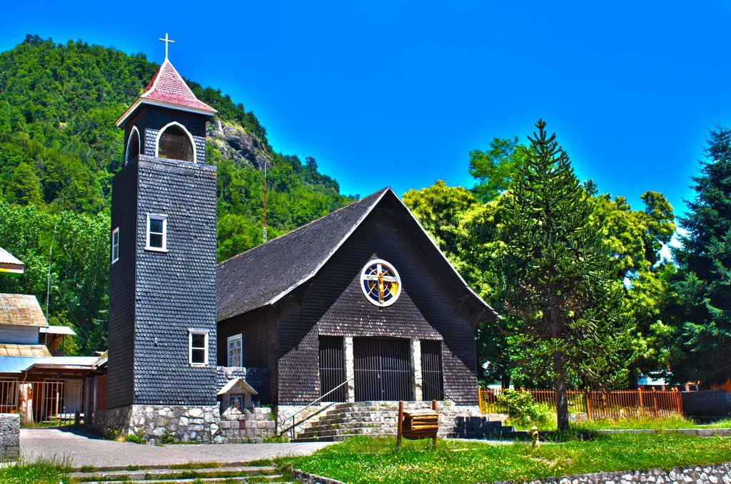 Parroquia San Sebastián by Saqui