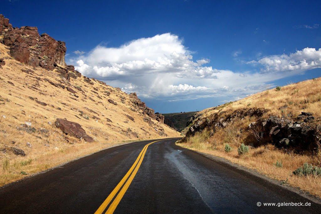 Balanced Rock Road by www.galenbeck.de