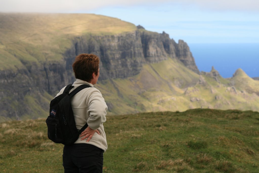 View near Quiraing 12.05.07 kl. 12 by Jesper Berling