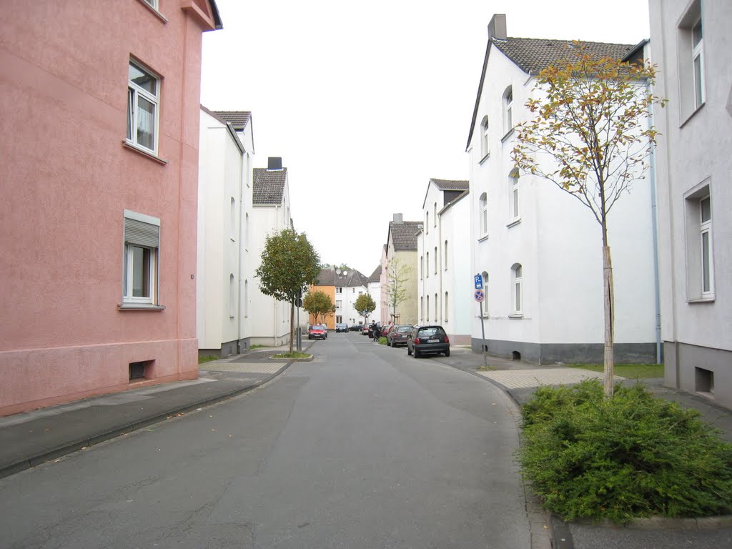 Rathenaustraße by Trompeter166