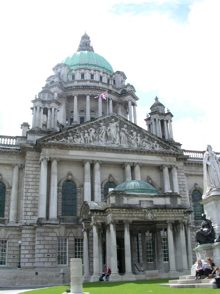 Belfast town council by Enrico Fabbri