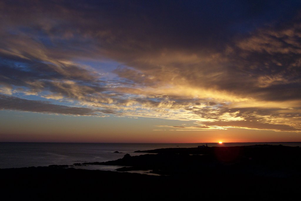 Lomener - Vu du Camping du Fort du Talus (Morbihan-Août 2004) by ciolx