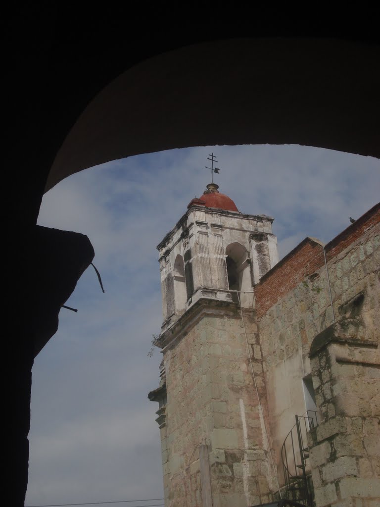 Iglesia de los 7 Príncipes, Oaxaca by hugo oaxaca