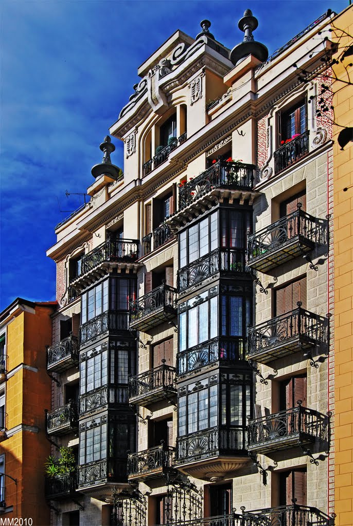 Balcones by Mariano Mellado