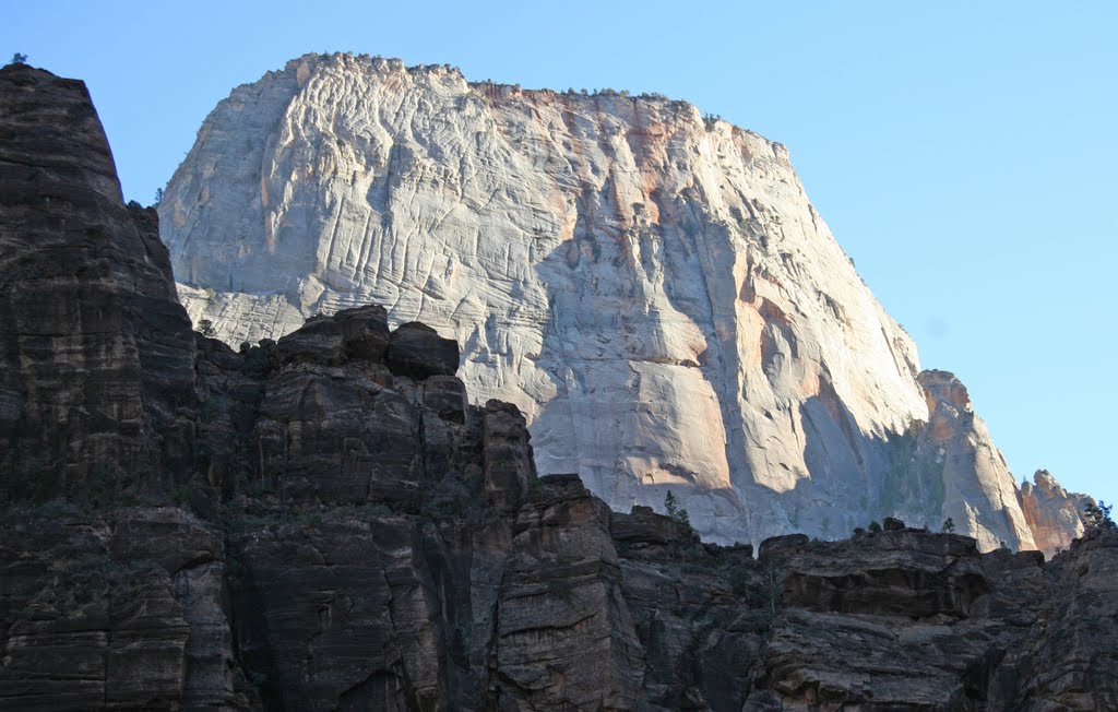 Zion N.P. Utah. by Huw Lewis