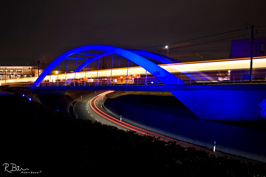 Blue Bridge Ostfildern by Robin Bauer